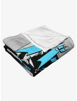 Bedroom DC Comics Batman Anime DC Comics Batman Throw Blanket -Boxlunch Shop 19293326 av3