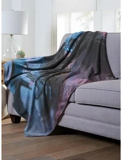 Bedroom DC Comics Batman Batarang Cover Throw Blanket 7 Bedroom DC Comics Batman Batarang Cover Throw Blanket -Boxlunch Shop 19293334 av2